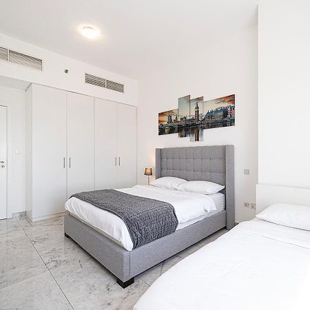 Luxury Beachfront 2Bd Apt, Shams, Jbr Дубай Экстерьер фото
